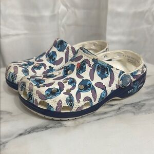 CROCS STITCH Size 12